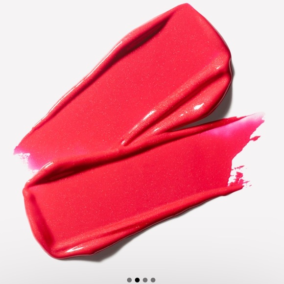 CREMESHEEN MAC LIPSTICK IN SWEET SAKURA - Picture 2 of 3